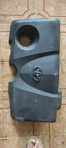 Acabamento do motor Rav4 20/26