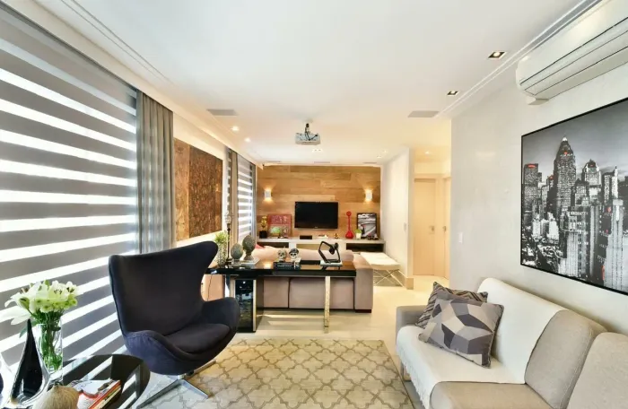 APARTAMENTO COM FINO ACABAMENTO, VARANDA GOURMET - NO MELHOR DO PÁTIO FIGUEIRA.