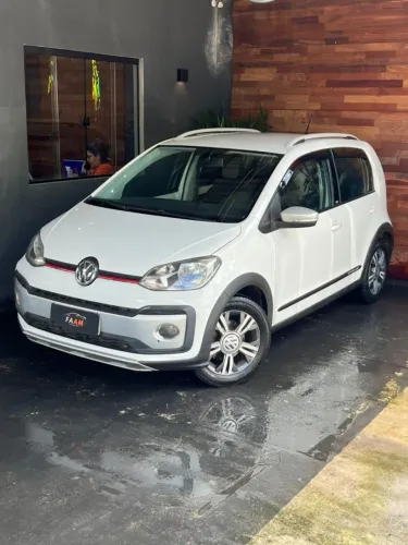 Volkswagen Up! Cross 1.0 TSI Total Flex 12V 5P 2018