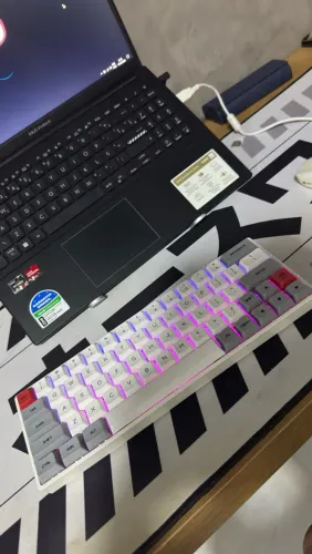 Teclado gamer switch óptico