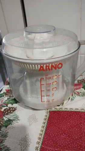 Espremedor de laranja arno