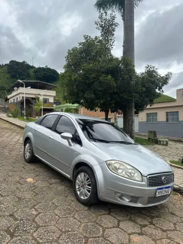 Fiat Linea 1.9/ HLX 1.9/1.8 Flex Dualogic 4P 2010