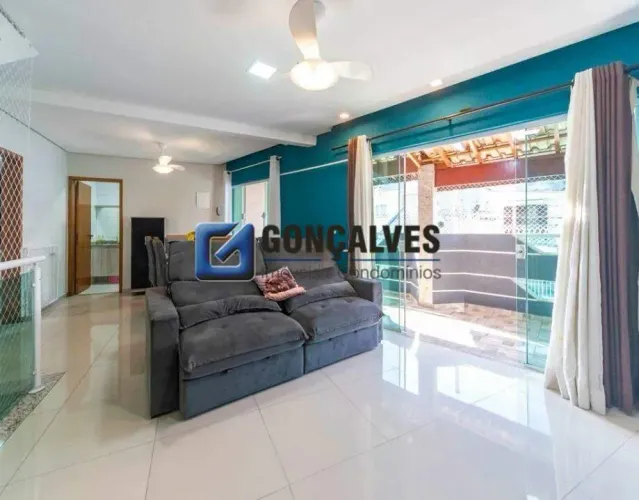 Sobrado para Aluguel em Santo André (Vila Linda) | 3 Dorms, 1 Suíte, 4 Vagas