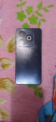Infinix 256 gigas 4+4 ram