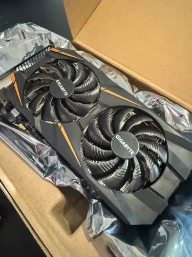 Placa de vídeo GTX 1060 6GB Gigabyte (usada) Funcionando 100%