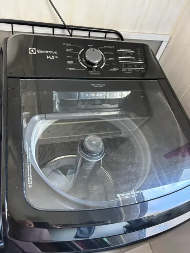 Máquina de Lavar Electrolux 14,5kg Preta Efficient Cesto Inox, Jet&Clean e Filtro Fiapos