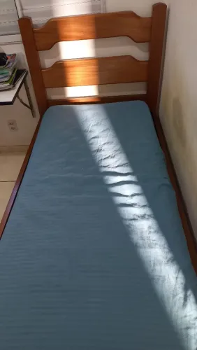 Cama dr solteiro