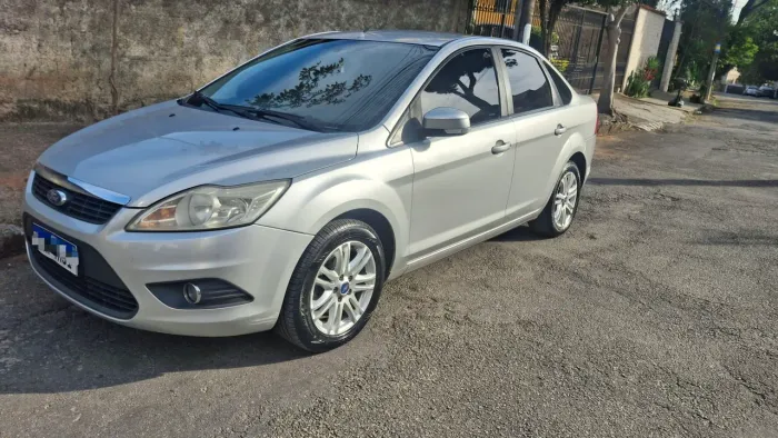 Ford Focus Sedan 1.6/1.6 Flex 8v/16v 4P Mec. 2013