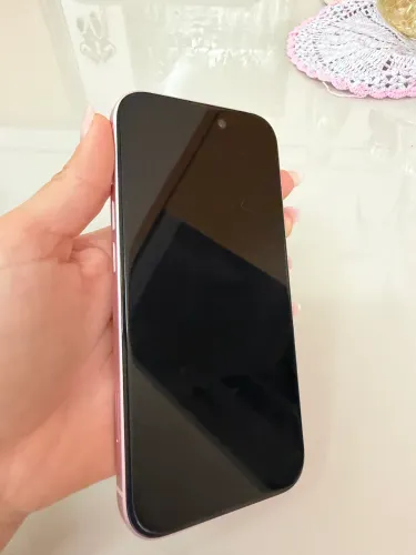 Vendo : IPhone 15 / 128GB