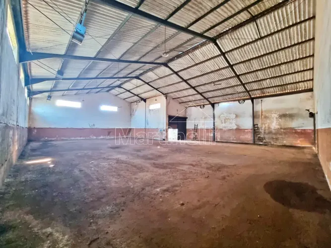 Galpão comercial à venda, próximo à Avenida Saudade - Ribeirão Preto/SP.