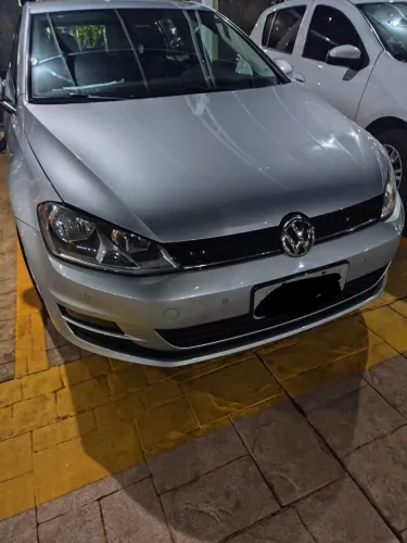 Volkswagen Golf Comfortline 1.4 TSI 140cv Aut. 2015