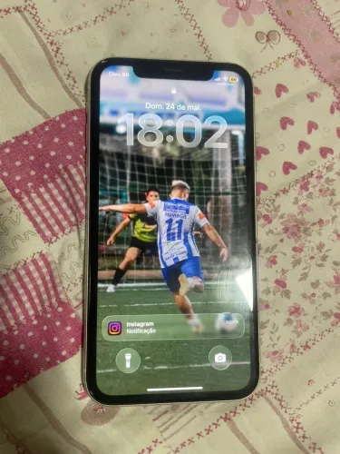 IPHONE 11 troco