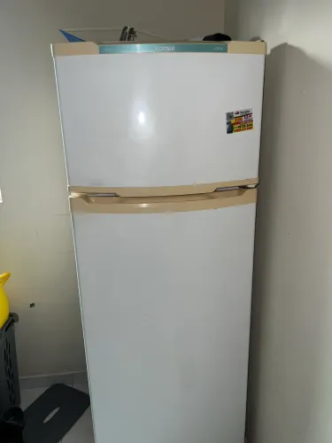 Vendo geladeira frost free