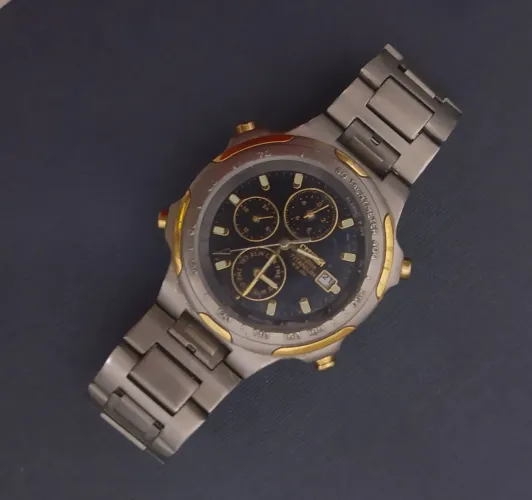 Relógio antigo Citizen titânio ECO DRIVE TARTARUGA RELIQUIA RARIDADE 