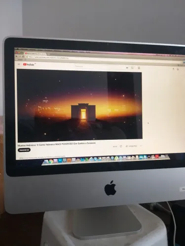Imac Apple all in one 21.5 in