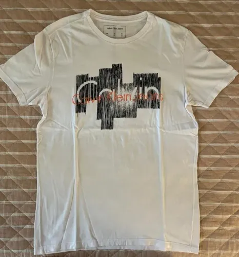 camiseta calvin klein jeans | cor branca | versátil