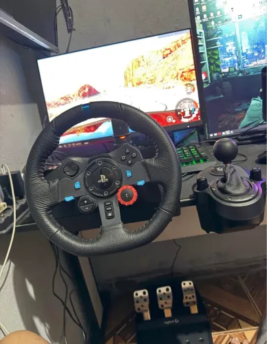 Vendo volante g29 completo novo