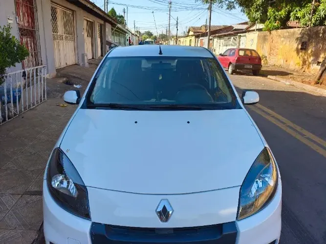 Renault Sandero Expression Hi-flex 1.0 16V 5P 2013