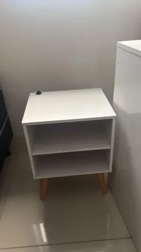 Mesa de cabeceira