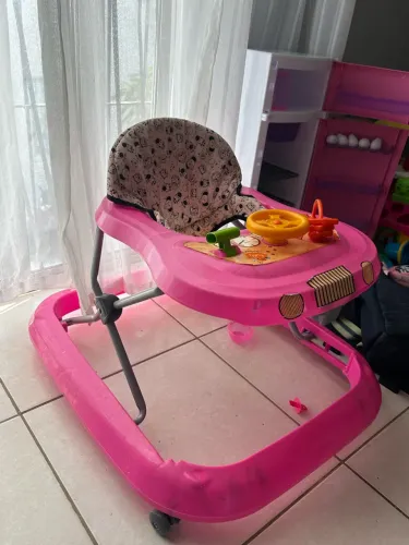 Andador Infantil Tutti Baby Safari li Musical