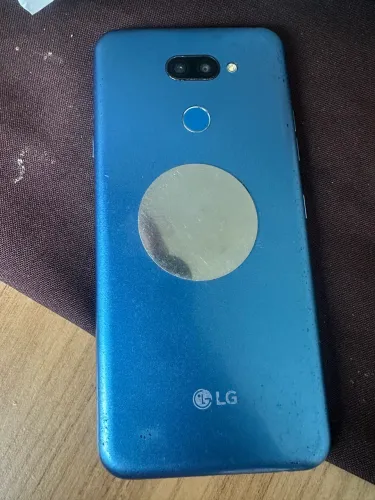 Vendo celular LG K40S