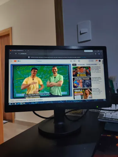 Monitor AOC 15.6 polegadas