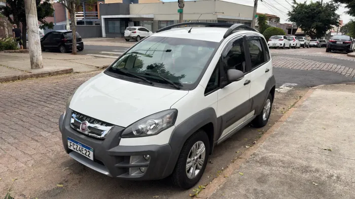 Fiat Idea Adv./ Adv.lock.dualogic 1.8 Flex 5P 2015