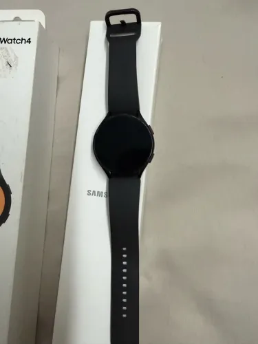 Samsung Galaxy Watch 4