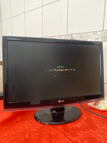 Monitor LG 23 flatron