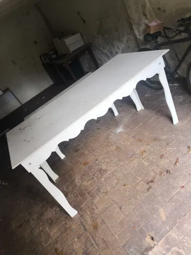 Mesa de MDF usadas boa para trabalhar com festa 