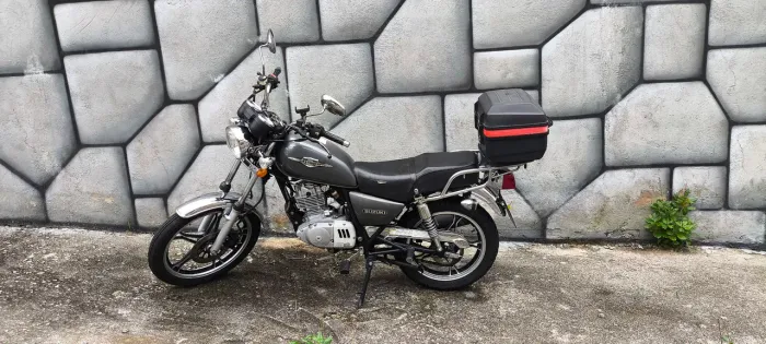 Moto em ótimo estado