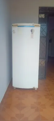 Vendo geladeira e fogão