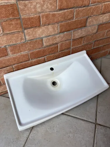 Pia pra banheiro