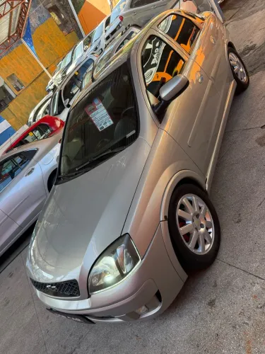 Chevrolet Corsa Sedan 1.0 MPFI 8V 71cv 4P 2004