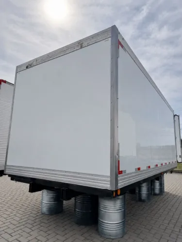 frigobras baú para caminhão frigorífico gancheiro toco