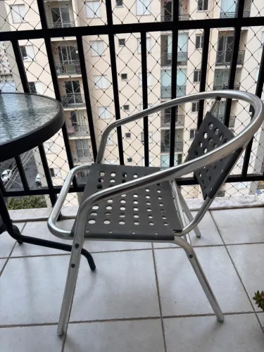 Conjunto de mesa e 2 cadeiras para varanda