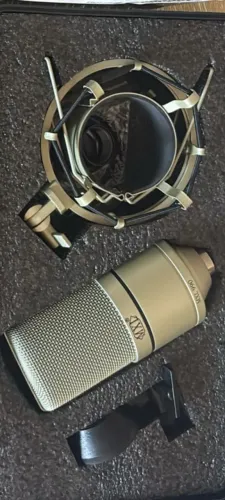 Microfone MXL 990 condensador muito novo! Usado poucas vezes