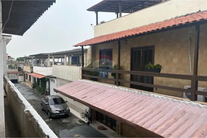 Casa com 2 quartos à venda por R$ 320.000, com 70 m² em Vila São Luis, Duque de Caxias, RJ