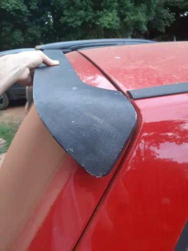 Aerofólio bico de pato para uno mille