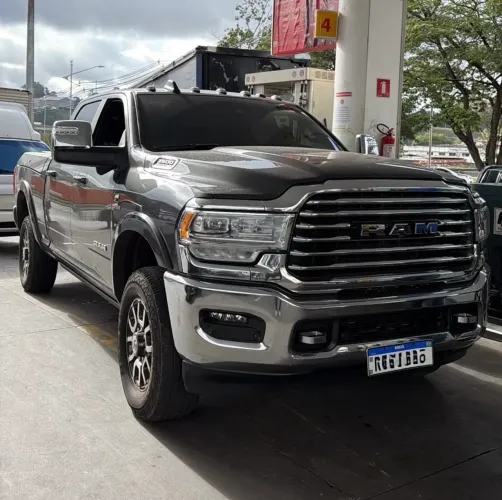 Ram 3500 Limited Longhorn 6.7 TB CD Diesel 2023