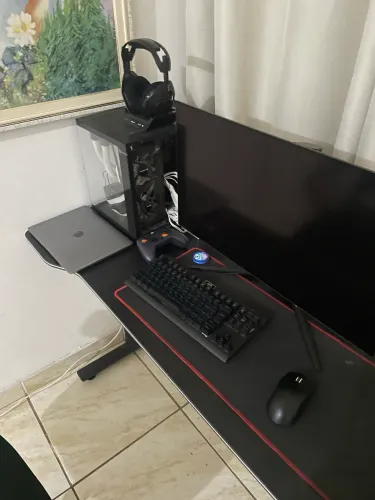 PC Gamer High-End Completo - Setup Premium 4K | RX 9070 XT | Monitor OLED 240Hz