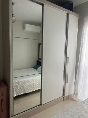 GUARDA ROUPA EM MDF