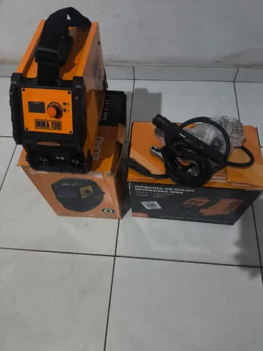 Vendo máquina de solda e componentes 