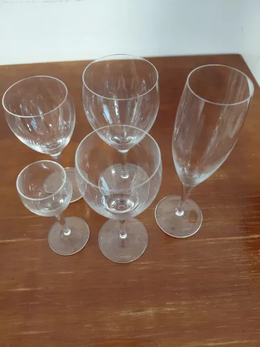 Jogo de taças de cristal Strauss