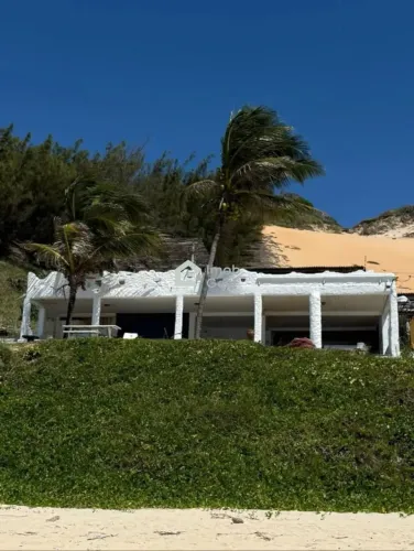 Casa pé na areia na Praia de Tabatinga à venda