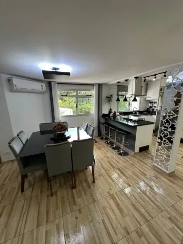 Sobrado com 03 dormitórios (1 suite e 2 demi suites) próximo Festval do Jardim Social