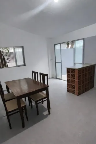 Anexo em Olinda bairro novo com 2 quartos sala banheiro e mobilhada com luz agua Interne