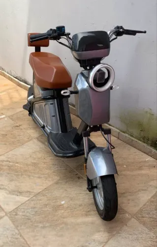 Moto elétrica . Único dono