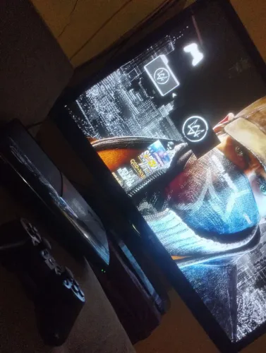 VENDO UM PS3 DESBLOQUEADO