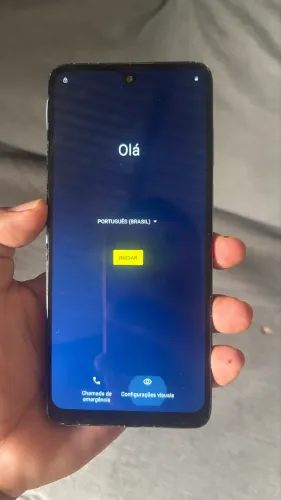 Moto e32 